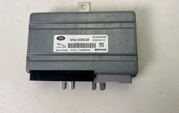 Land Rover Discovery 4 - LR4 Air suspension control unit module (rear) AH4214D392AB