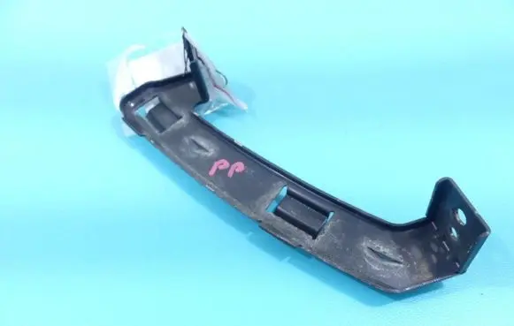 Headlight/headlamp mounting bracket