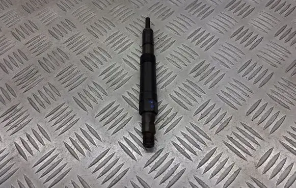 Ford Mondeo Mk III Fuel injectors set 