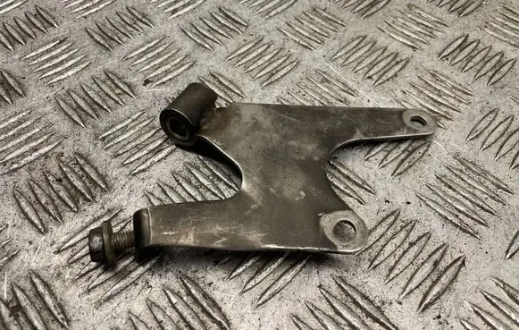 BMW 5 F10 F11 Muffler mount bracket/holder 7805775