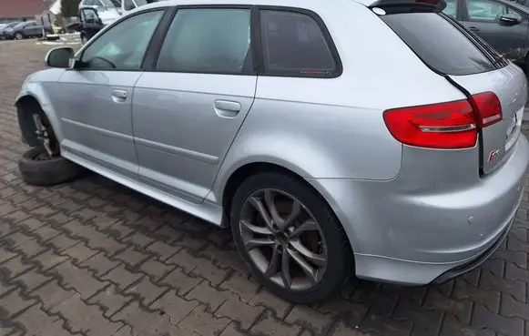 Audi A3 S3 A3 Sportback 8P Rear door AUDI-A3-DRZWI-LT 2004-2013
