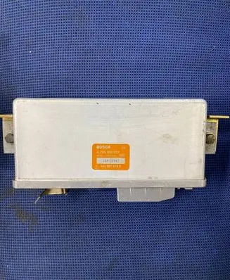 Audi 100 S4 C4 ABS control unit/module 443907379c