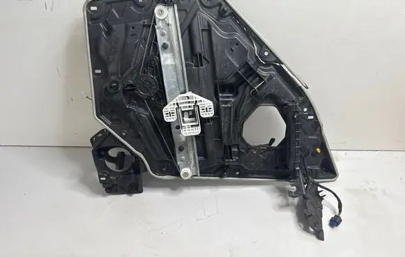 Dodge Durango Rear window lifting mechanism without motor 156054331