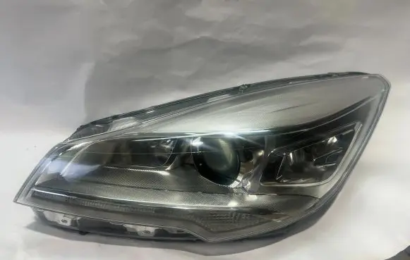 Ford Kuga II Headlight/headlamp CV4413D155AK 9002174223M7 90023742