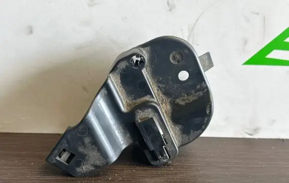 Volvo V60 Headlight/headlamp mounting bracket 31297912 B4V0A