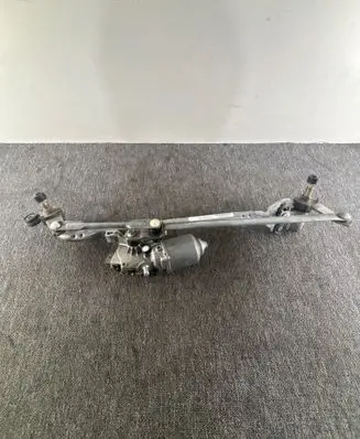 BMW X5 F15 Front wiper linkage and motor 7292653 AE1593003940