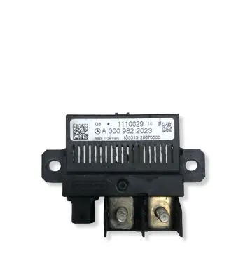Mercedes-Benz CLA C117 X117 W117 Charging relay A0009822023