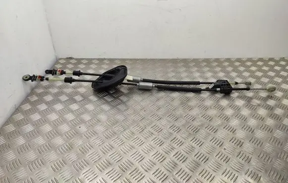 Gear shift cable linkage