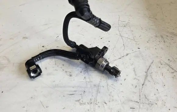 Opel Combo E Fuel temperature sensor 2289033 9828711180