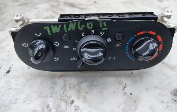 Renault Twingo II Climate control/heater control trim 
