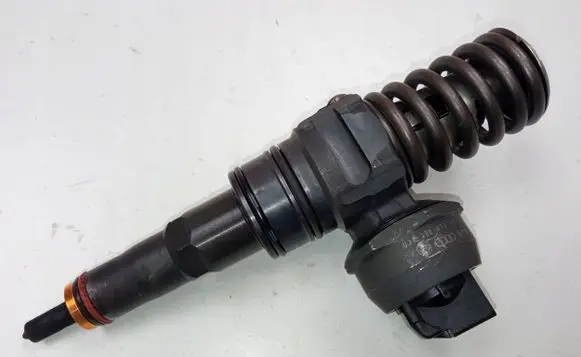 Seat Alhambra (Mk1) Fuel injector