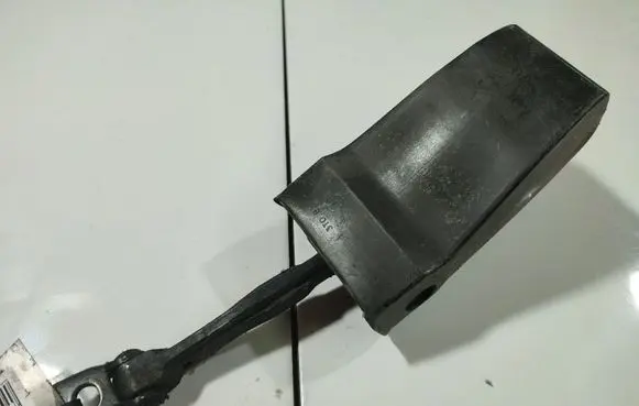 Skoda Superb B6 (3T) Rear door check strap stopper 3T0839249