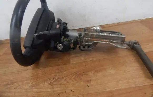 Ford Fusion Steering wheel axle