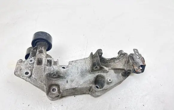 Generator/alternator bracket