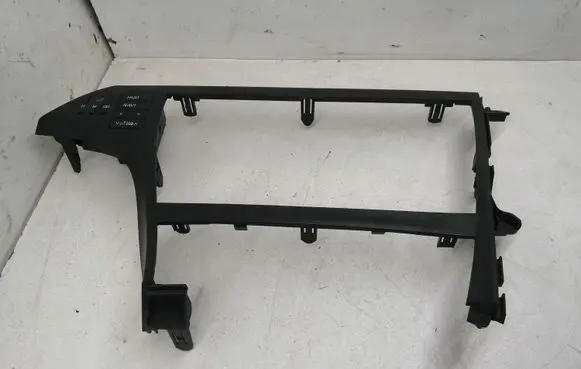 Toyota Prius (XW30) Radio/GPS head unit trim 5547447070