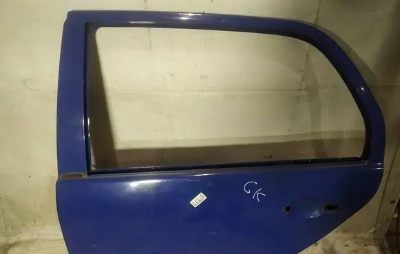 Skoda Fabia Mk1 (6Y) Rear door melynos
