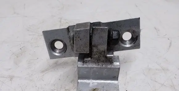 BMW X5 E70 Rear door upper hinge 7160823