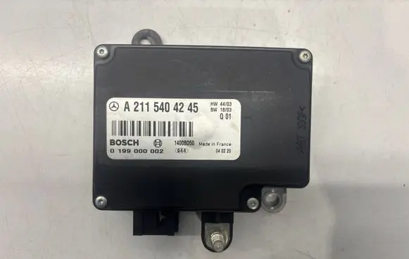 Mercedes-Benz E W211 Battery control module 0199000002