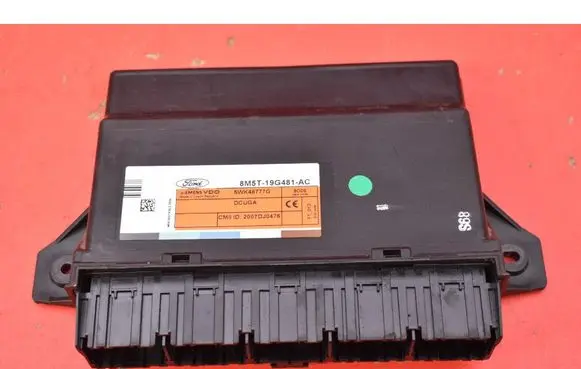 Ford Kuga I Comfort/convenience module 8M5T-19G481-AC