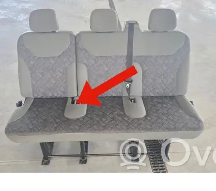 Renault Trafic II (X83) Middle seatbelt buckle (rear) F500520A067