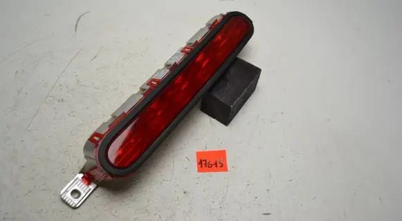 Toyota Corolla Verso AR10 Third/center stoplight 815700F011