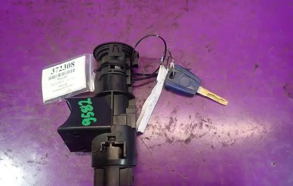 Fiat Doblo Ignition lock 