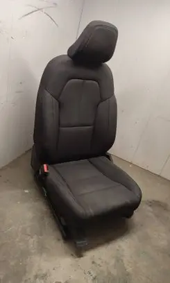 Volvo C40 Front driver seat 32248272 3861825