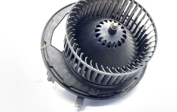 Volkswagen Golf VII Heater fan/blower 5Q1819021B