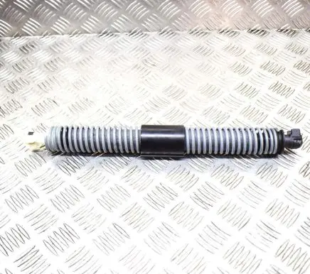 BMW 5 G30 G31 Tailgate/trunk strut/damper 7366403