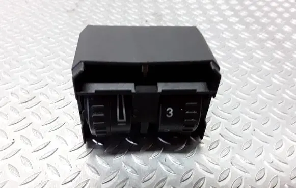 Volkswagen Touran I Headlight level height control switch 1T0941333A