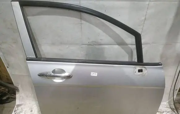 Honda FR-V Front door PILKOS
