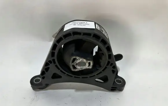 Opel Zafira C Engine mount bracket 13227769