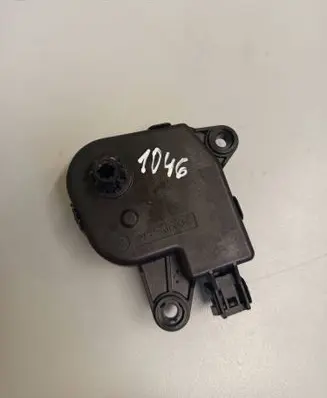 Chrysler Pacifica Air flap motor/actuator 04885465AAC 142512 58024E
