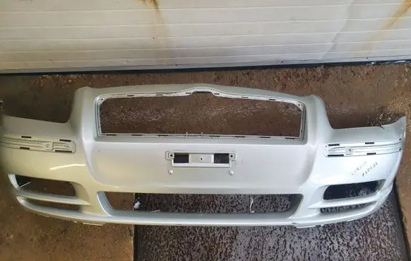 Toyota Avensis T250 Front bumper 5211905160