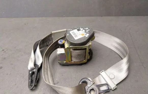 Audi A8 S8 D3 4E Front seatbelt 4E1857705