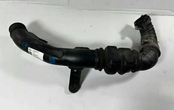 Ford Kuga II Intercooler hose/pipe