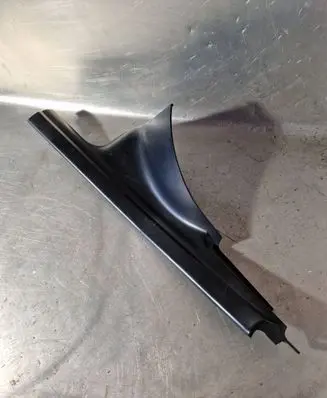 BMW 5 E60 E61 Other sill/pillar trim element 22339910 7025009
