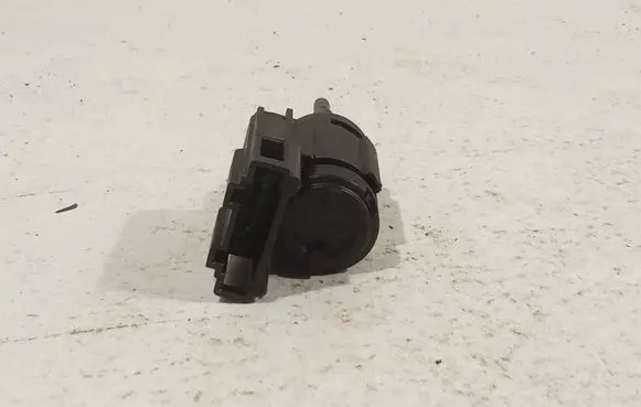 Volkswagen Golf V Brake pedal sensor switch 3B0945511A 10019 19322007