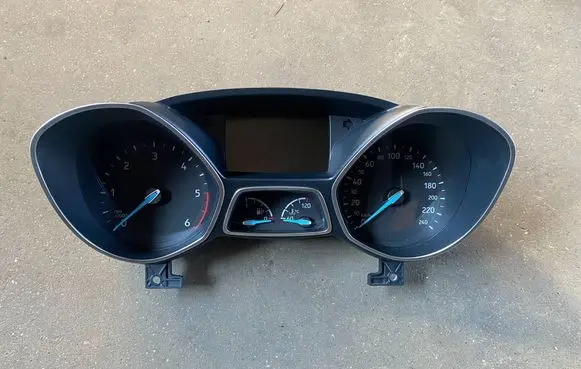 Ford Kuga II Speedometer (instrument cluster) GV4T10849LN