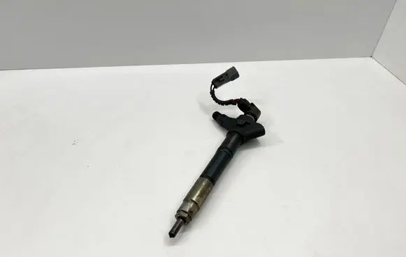 Toyota RAV 4 (XA30) Fuel injector 2367026011 2959000110