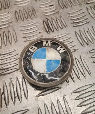 BMW 3 E92 E93 Original wheel cap 6768640