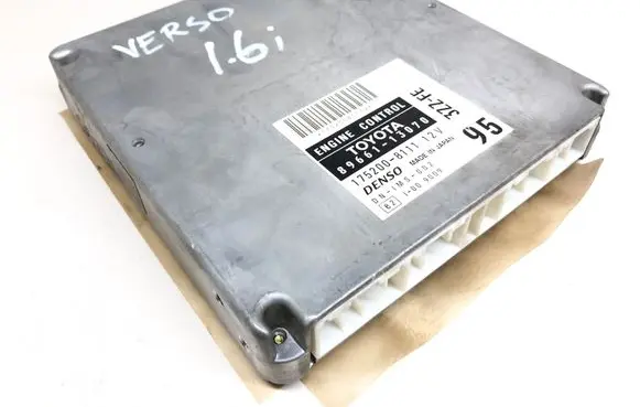 Toyota Corolla Verso E121 Engine control unit/module 8966113070 17520081111
