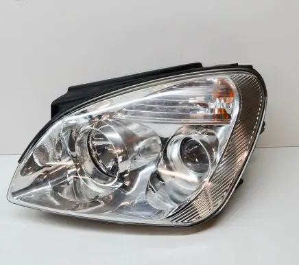 KIA Carens III Headlight/headlamp