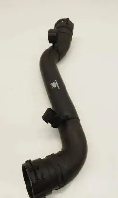 Land Rover Range Rover Sport L494 Engine coolant pipe/hose FPLA8D033CA