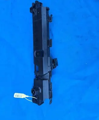 BMW 4 G22 G23 G24 G26 Radiator support slam panel bracket 8666839