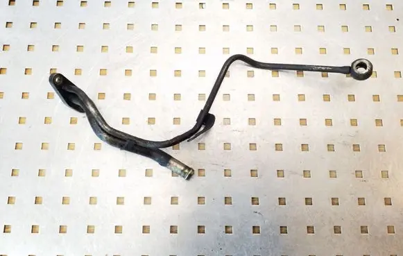 Toyota Avensis T250 Turbo turbocharger oiling pipe/hose