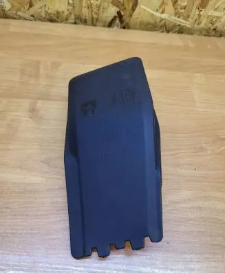 Volvo V70 Fuse box cover 6G9T14A076LA