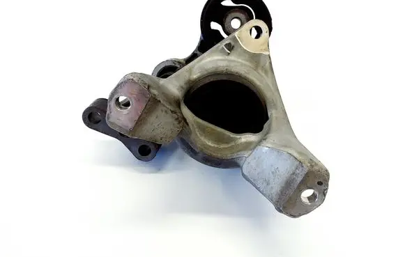 Engine mount bracket