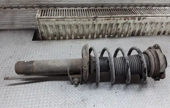 Volkswagen Touran I Front shock absorber with coil spring