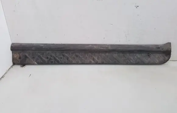 Nissan Terrano Front sill trim cover